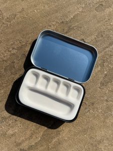 handmade portable palette with a black tin(10 pieces)